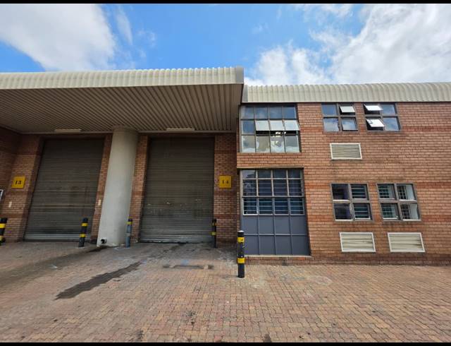 275M² WAREHOUSE TO LET IN STORMILL